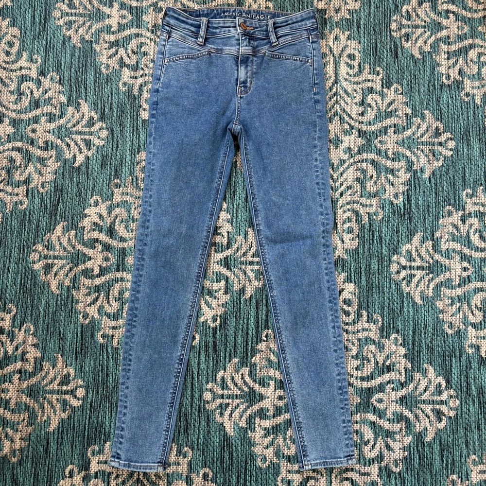 American Eagle Super Hi-Rise Skinny Jegging Jeans